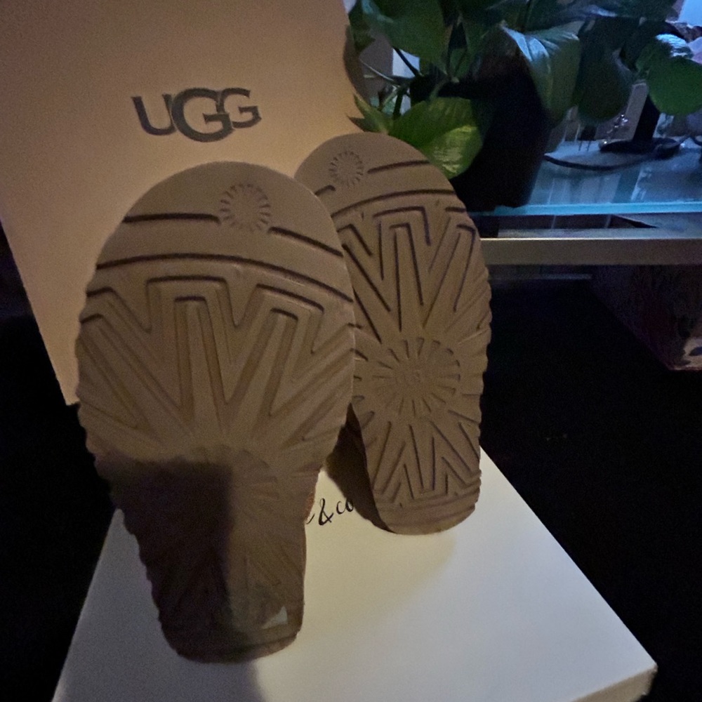 Ugg Boots Mini Bailey - image 4